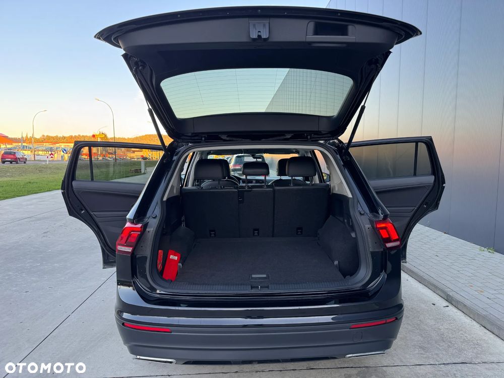 Volkswagen Tiguan Allspace 2.0 TSI 4Motion DSG OPF Comfortline - 17