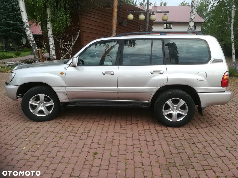Toyota Land Cruiser 100 Automatik Executive
