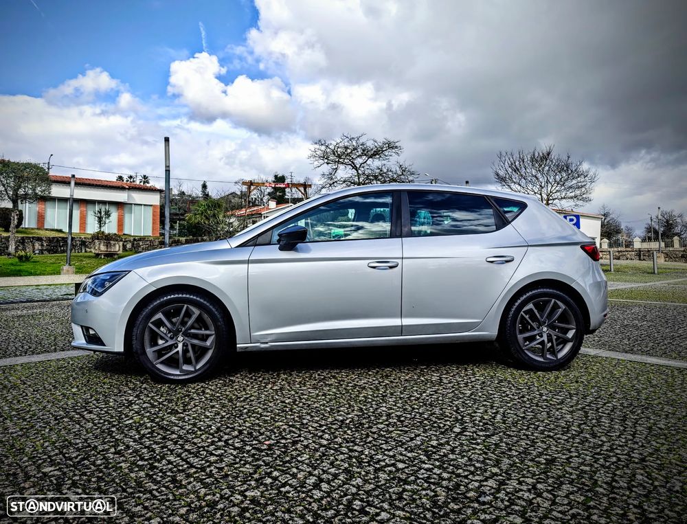 SEAT Leon 1.6 TDI S&S Style - 4
