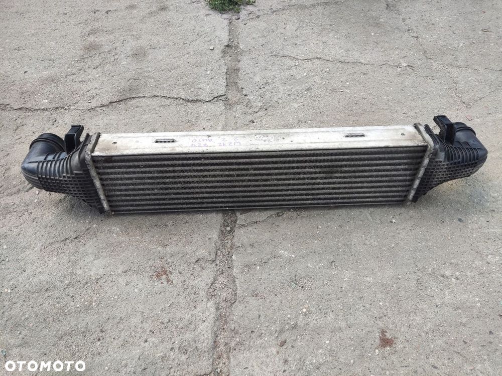 MERCEDES W212 2.2 CDI CHŁODNICA POWIETRZA INTERCOOLER AUTOMAT