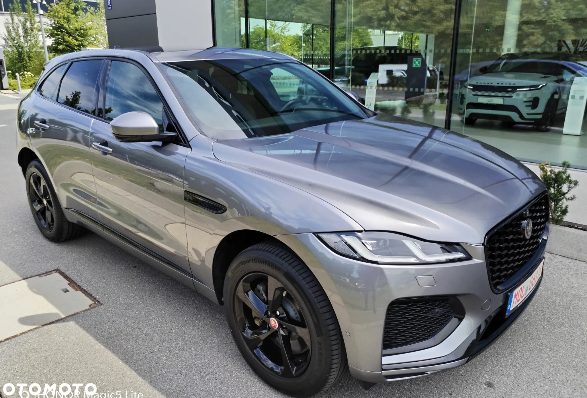 Jaguar F-Pace 2.0 P400e PHEV AWD R-Dynamic Black - 5