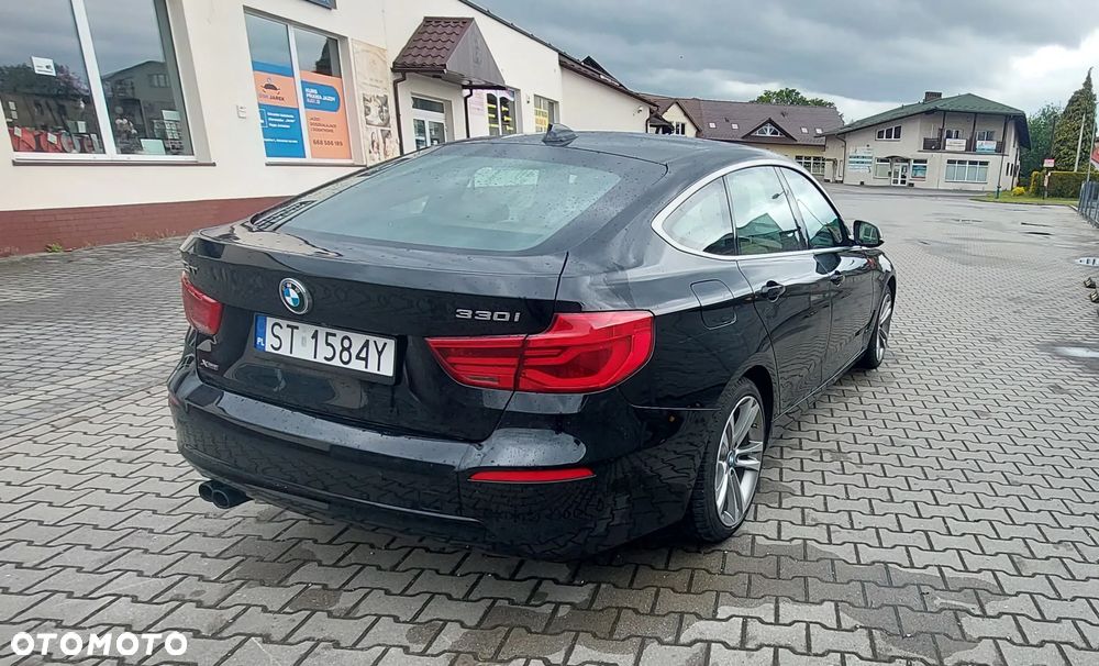 BMW 3GT 330i xDrive Sport Line - 38