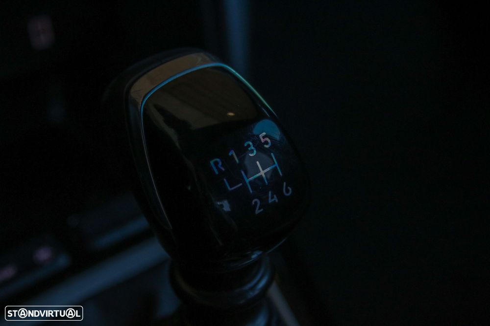 Opel Corsa 1.2 T GS Line - 26