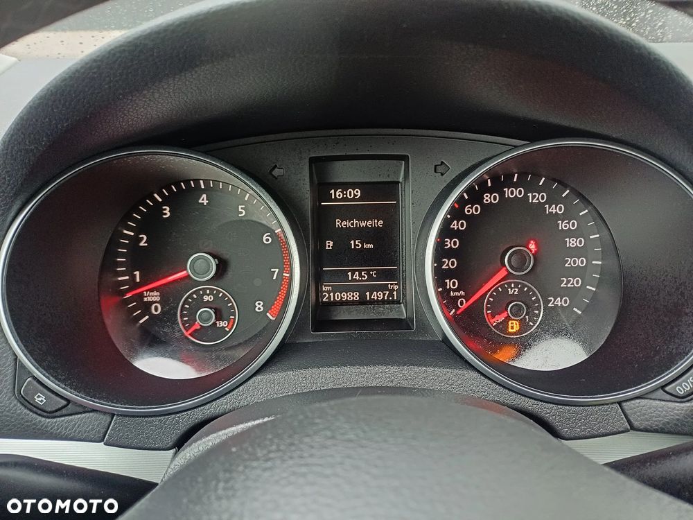 Volkswagen Golf 1.2 TSI Team - 32