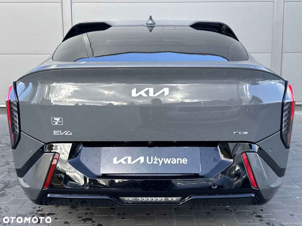 Kia EV4 81.4kWh GT-Line - 10