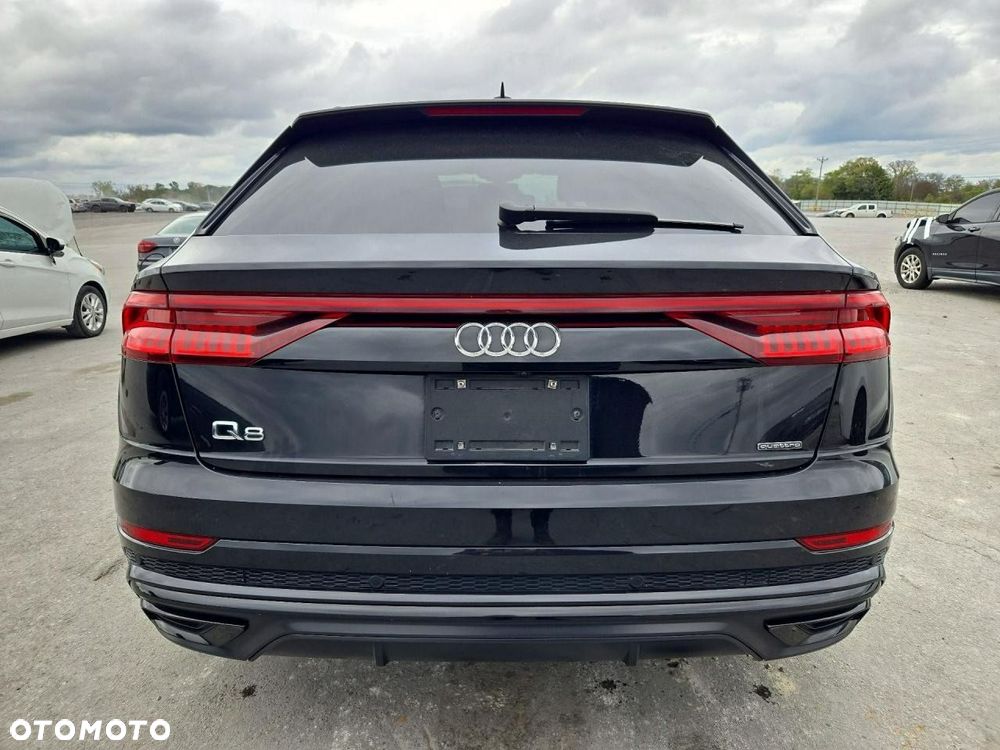 Audi Q8 55 TFSI quattro tiptronic - 6