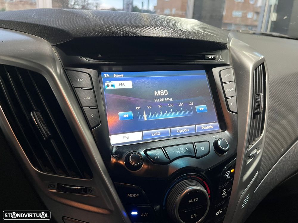 Hyundai Veloster 1.6 Style - 15