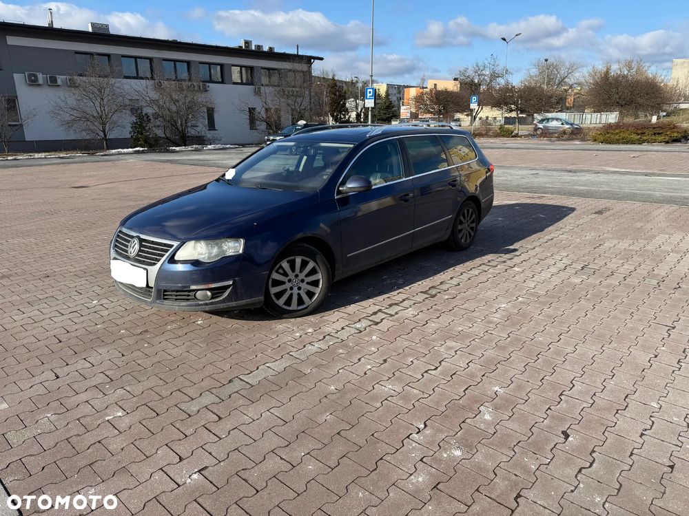 Volkswagen Passat 2.0 TDI DPF DSG Highline - 2