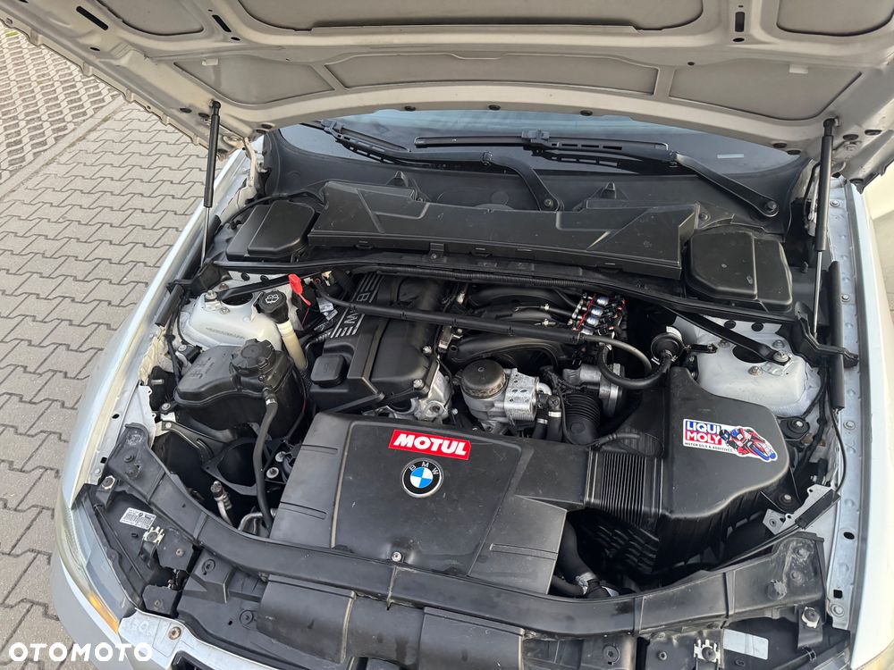 BMW Seria 3 - 35