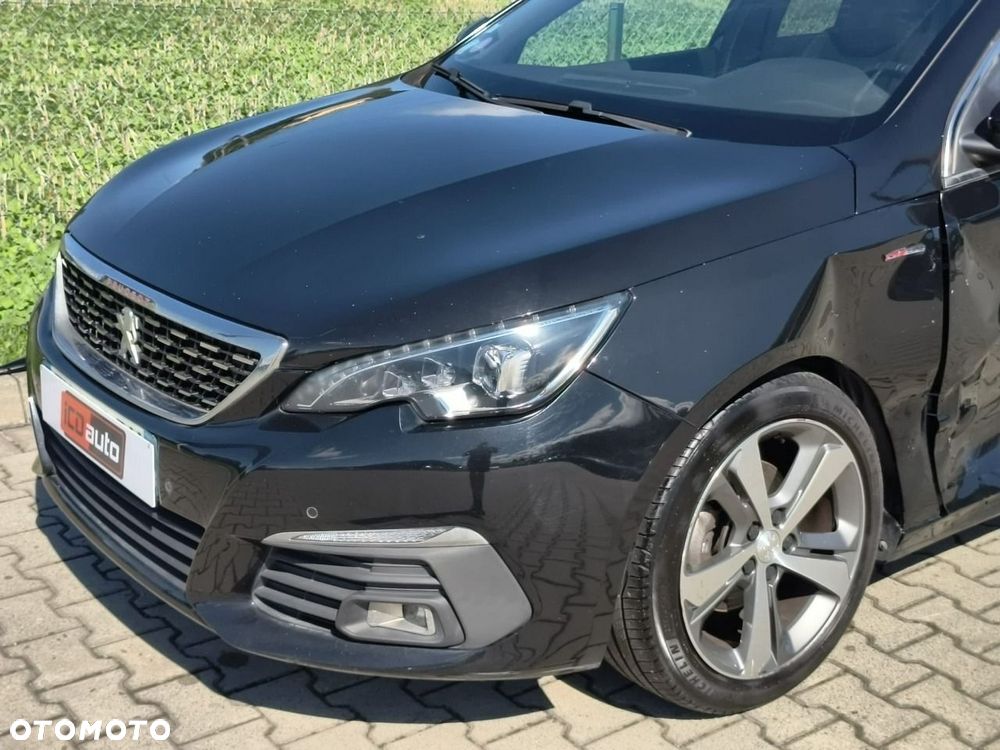 Peugeot 308 - 25