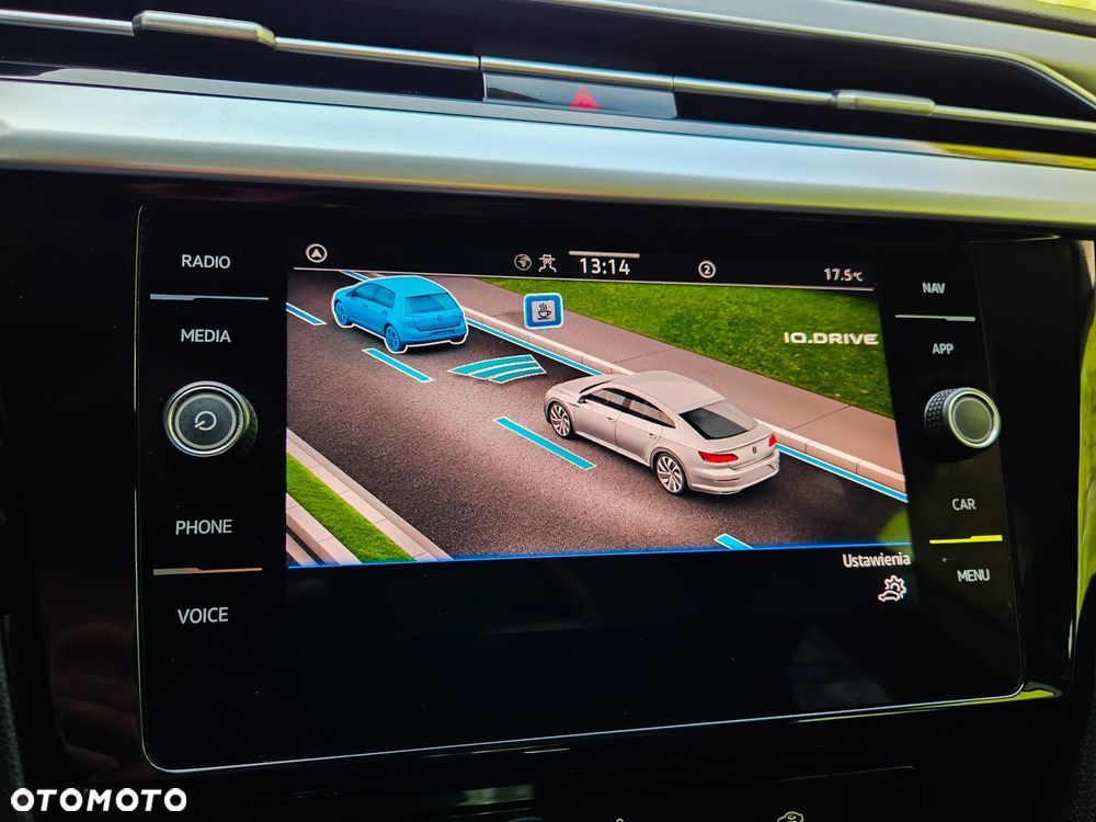 Volkswagen Arteon 2.0 TSI Essence DSG - 23