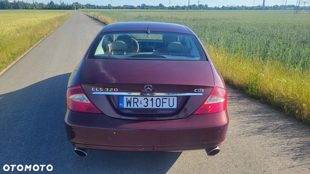 Mercedes-Benz CLS - 5