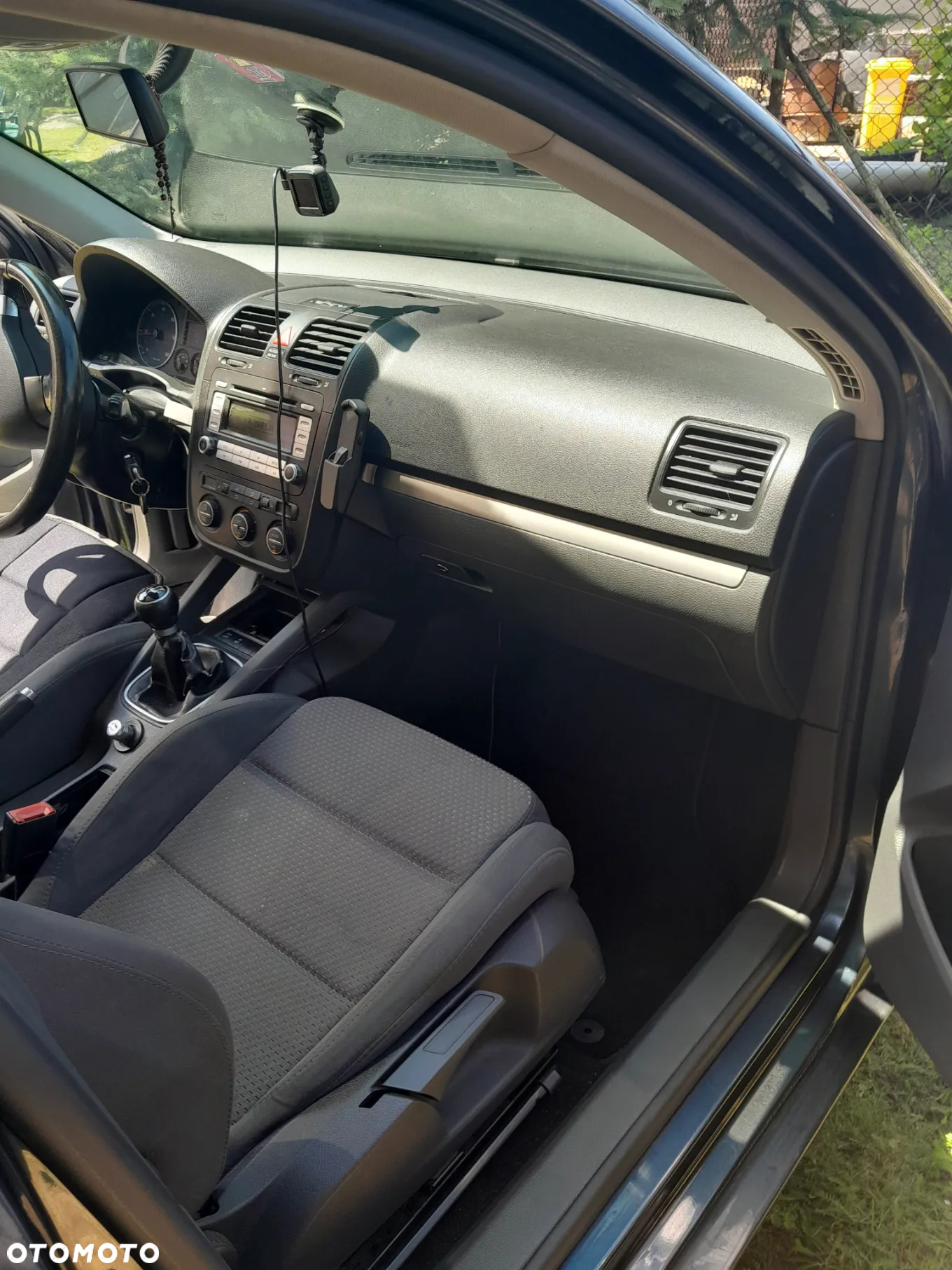 Volkswagen Golf - 5