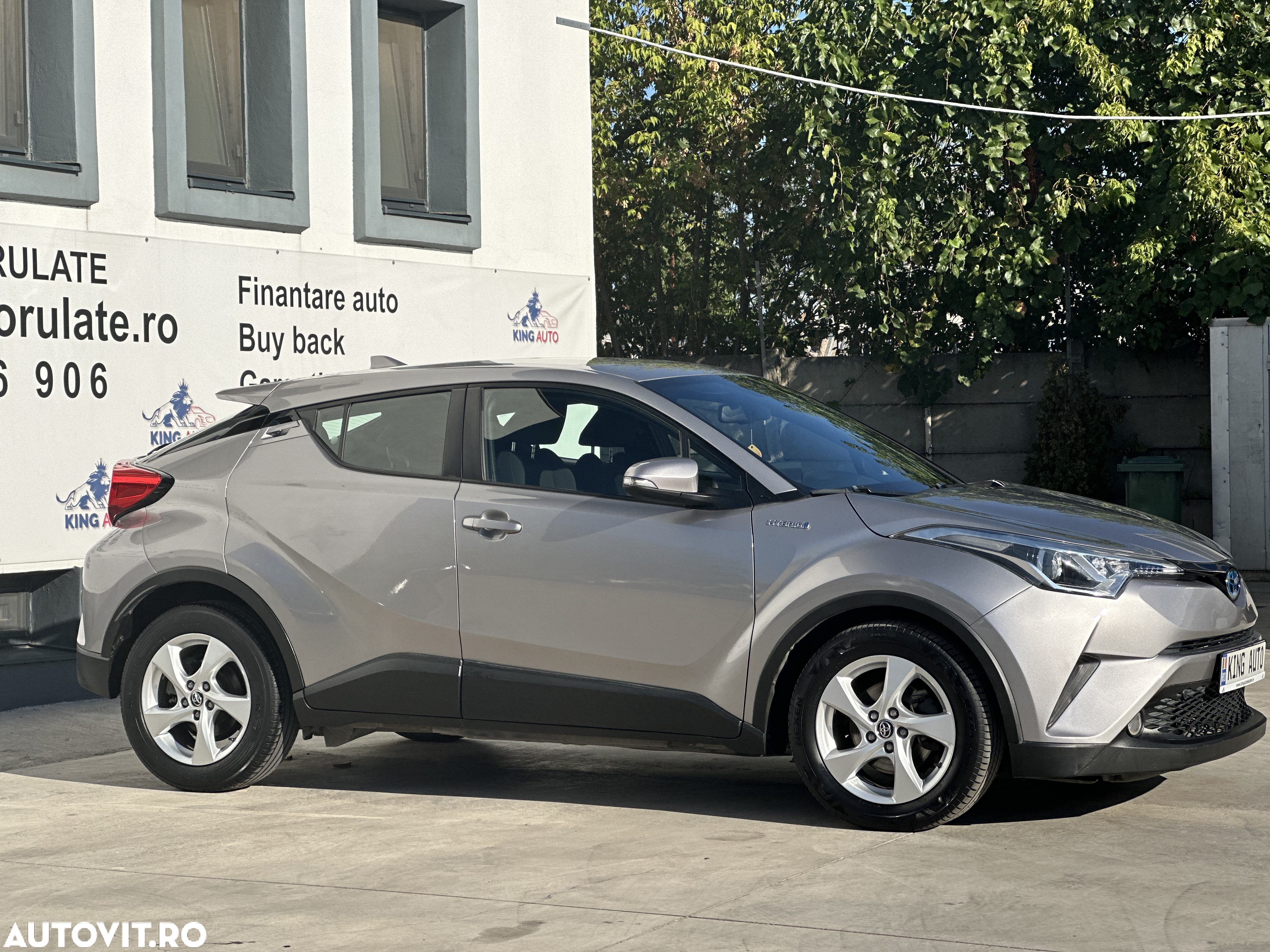 Toyota C-HR - 16
