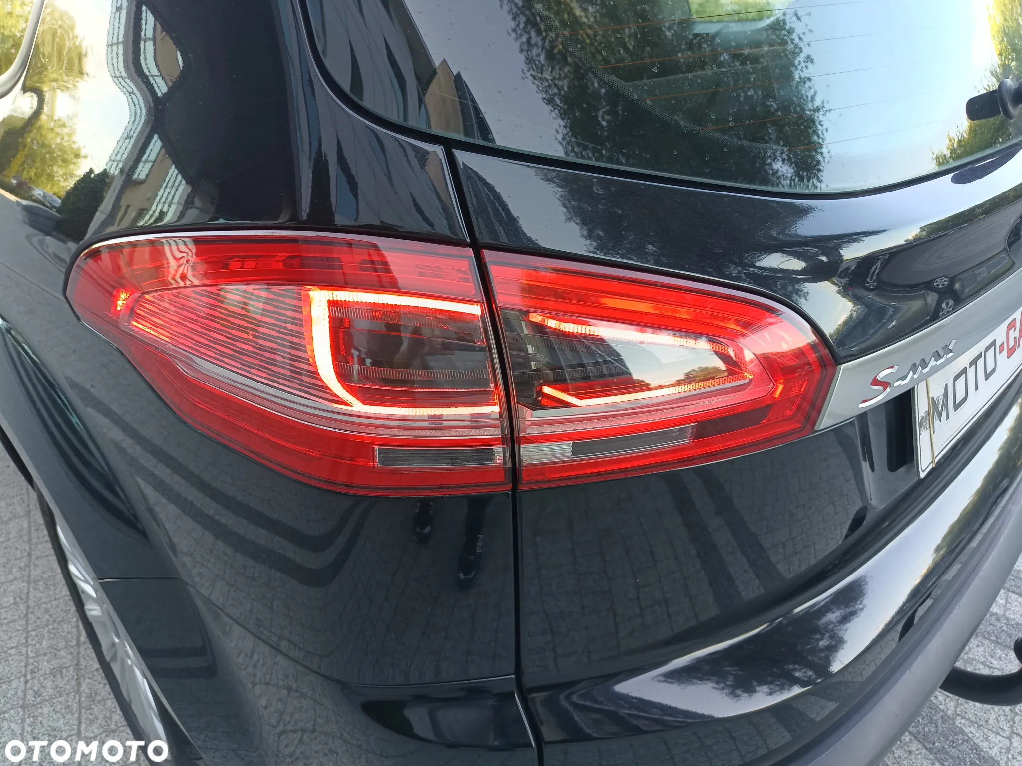 Ford S-Max - 16