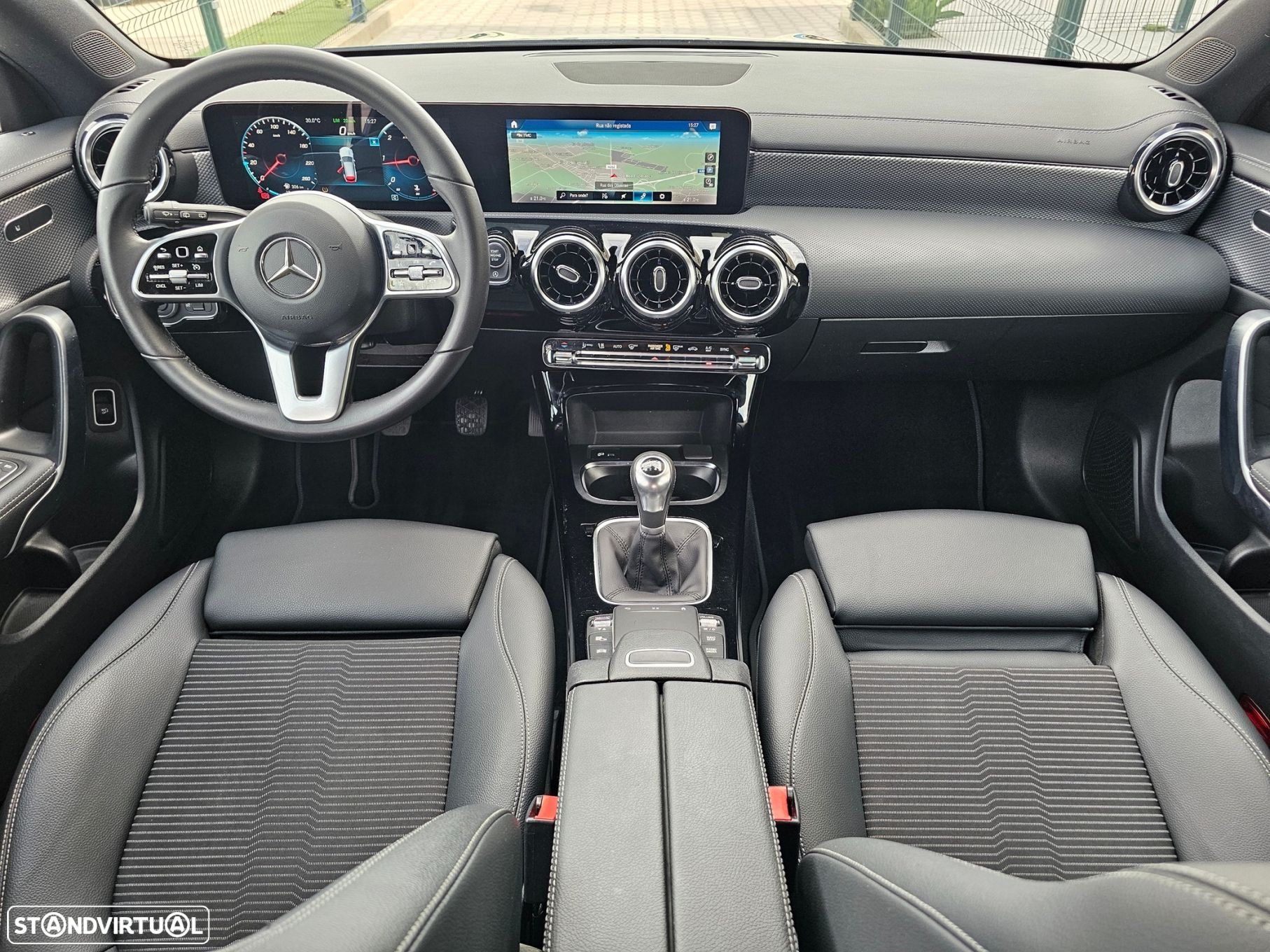 Mercedes-Benz CLA 180 d Shooting Brake Progressive - 17