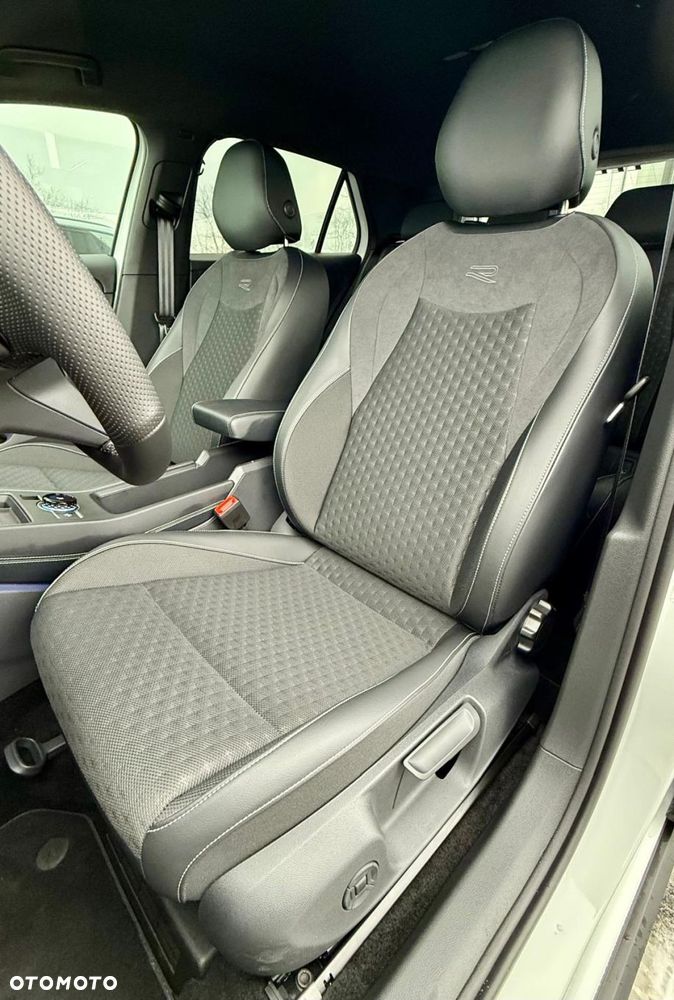 Volkswagen T-Roc 1.5 TSI R-Line DSG - 25