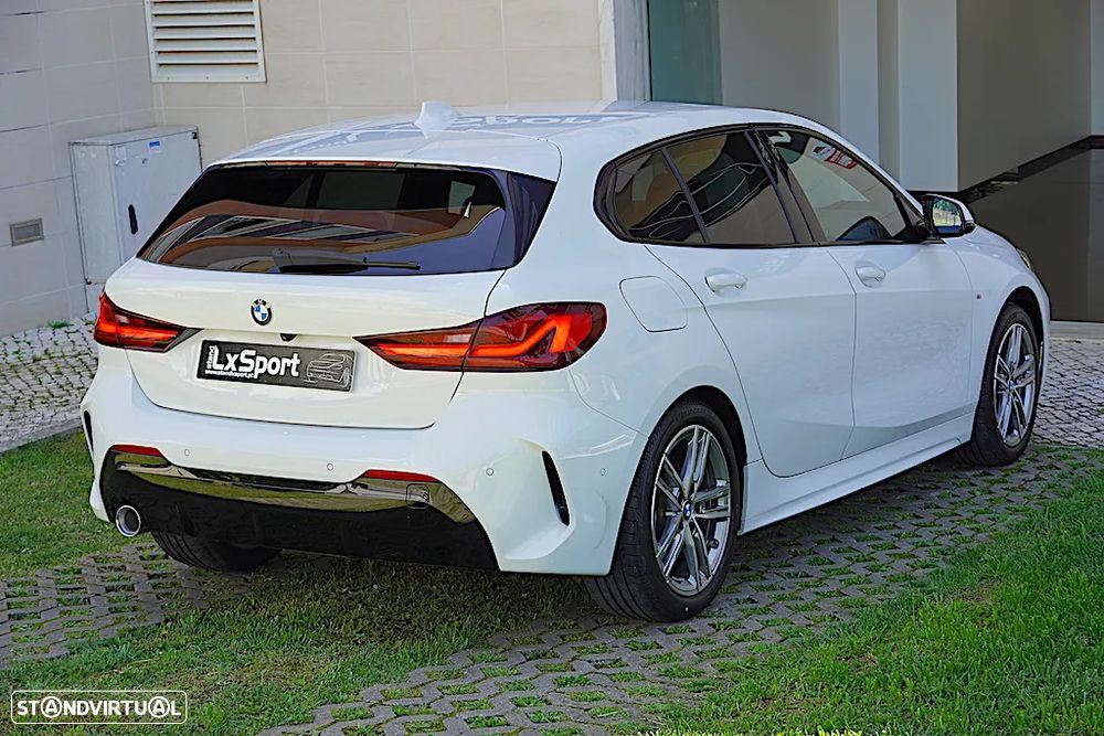 BMW 116 d Pack Desportivo M - 10