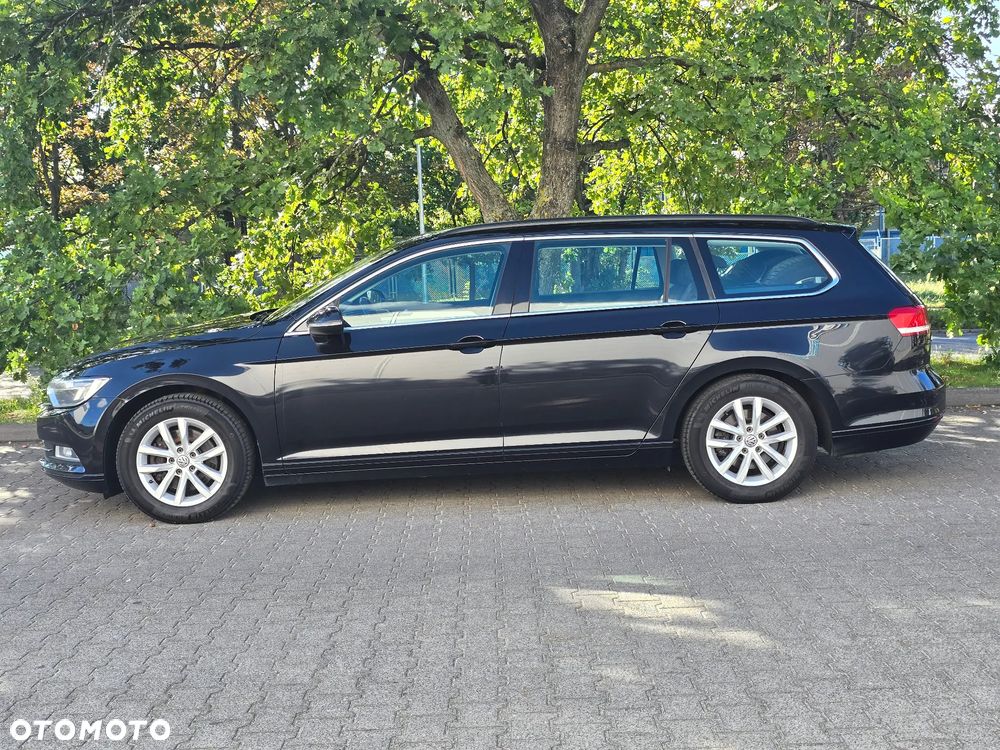 Volkswagen Passat 1.8 TSI BMT Comfortline - 12