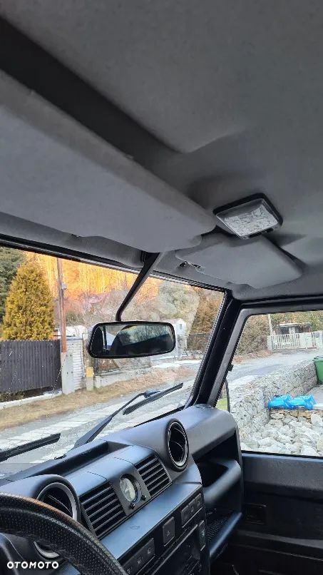 Land Rover Defender 110 2.4 TD4 E - 34