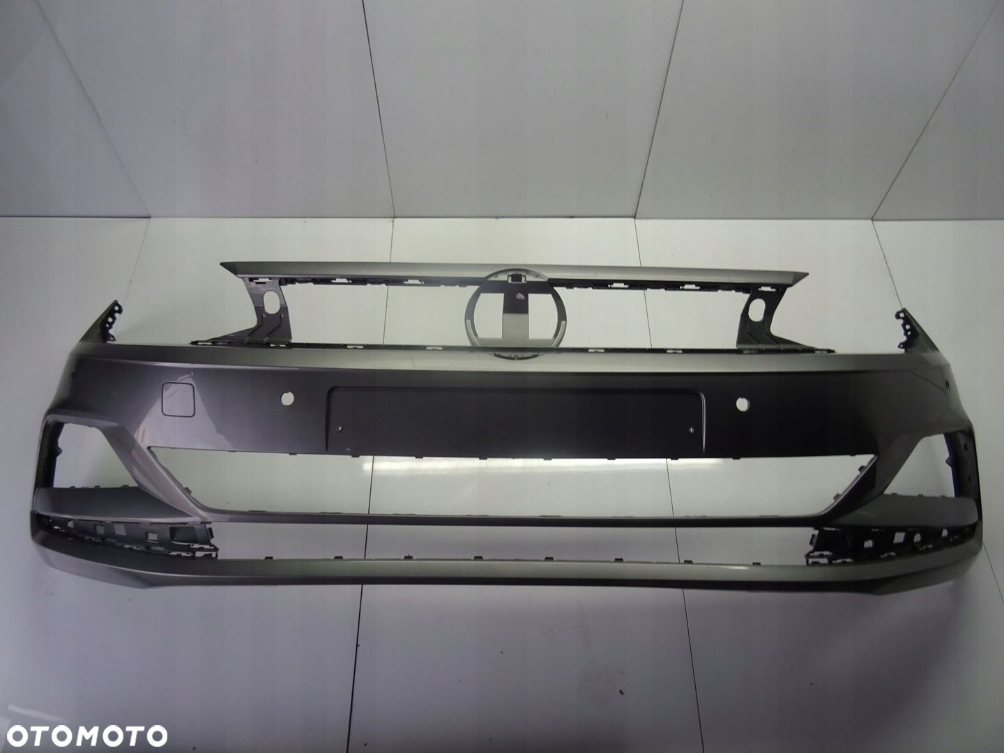 Volkswagen Polo VI 2017 Zderzak przedni - 2