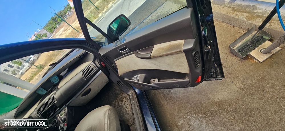 Citroën C8 2.2 HDi 16V Exclusive - 13