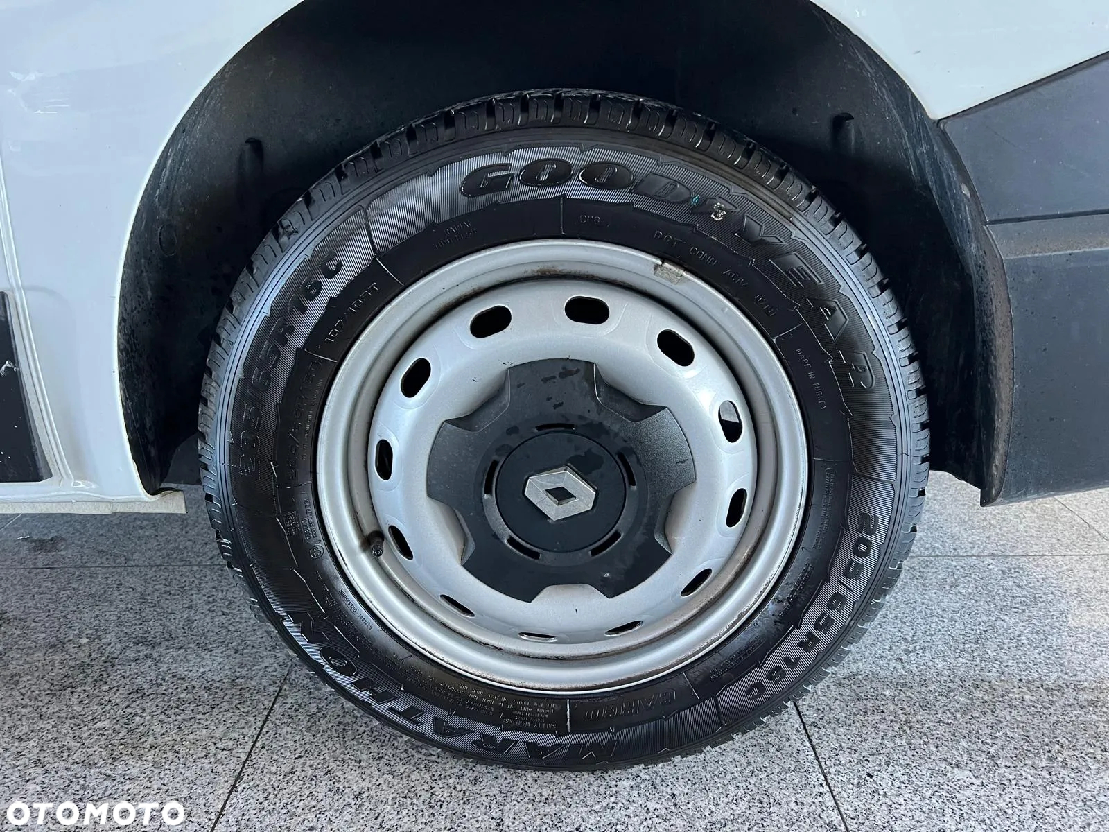 Renault Trafic - 10