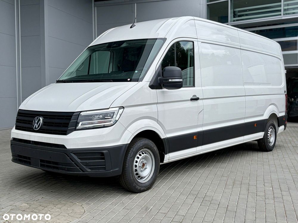 Volkswagen Crafter 35 Furgon z wysokim dachem silnik: 2,0 l EU6 SCR 140 KM / skrzynia biegów: Przedni napęd manualna 6-biegowa rozstaw osi: 4490 mm - 5