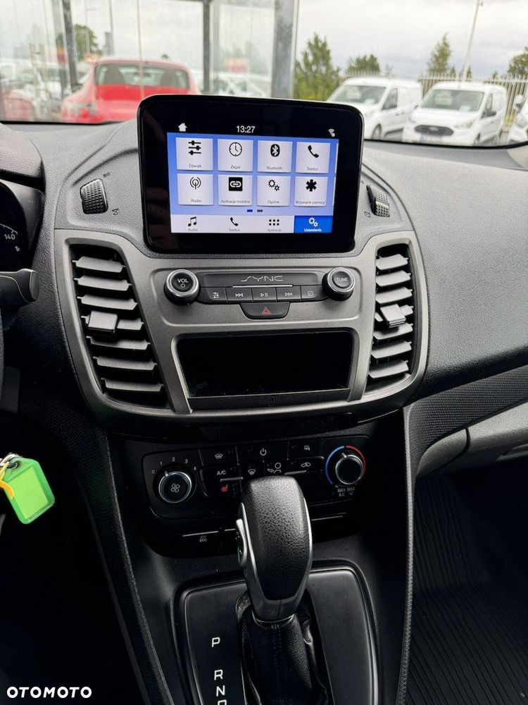Ford Transit Connect - 21