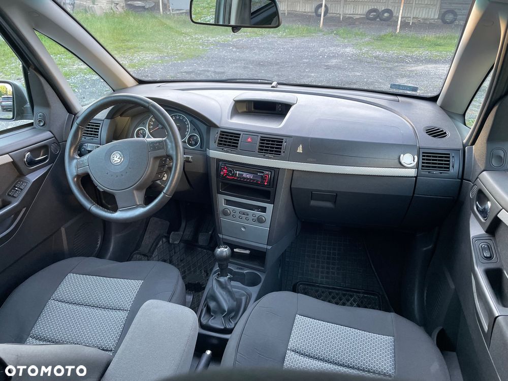 Opel Meriva 1.6 Cosmo - 16