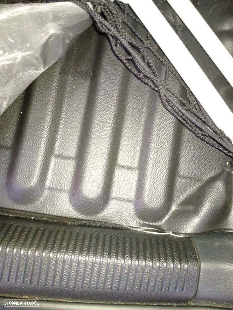 VW Passat Variant 2.0 TDi Confortline - 4