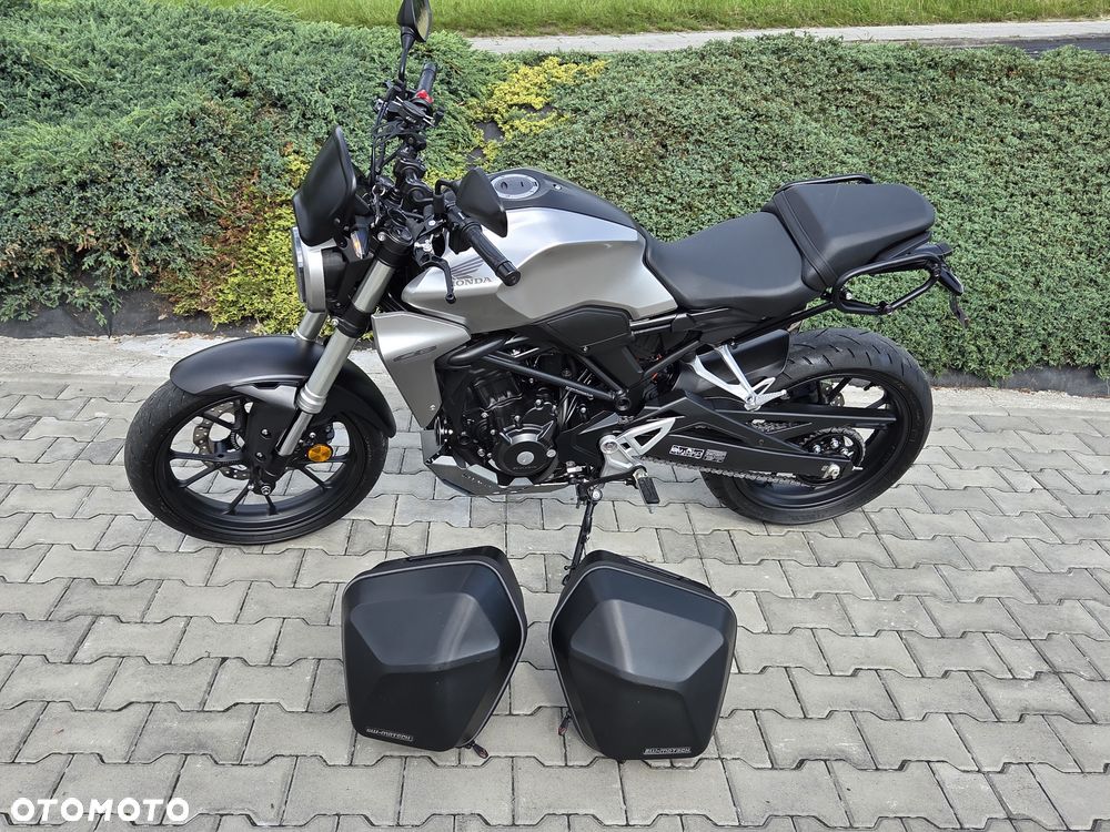 Honda CB - 27