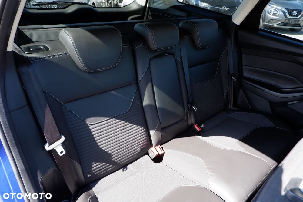 Ford Focus SW 1.5 EcoBoost S&S TITANIUM - 11