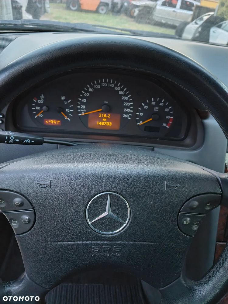 Mercedes-Benz Klasa E 280 4 Matic Elegance - 15