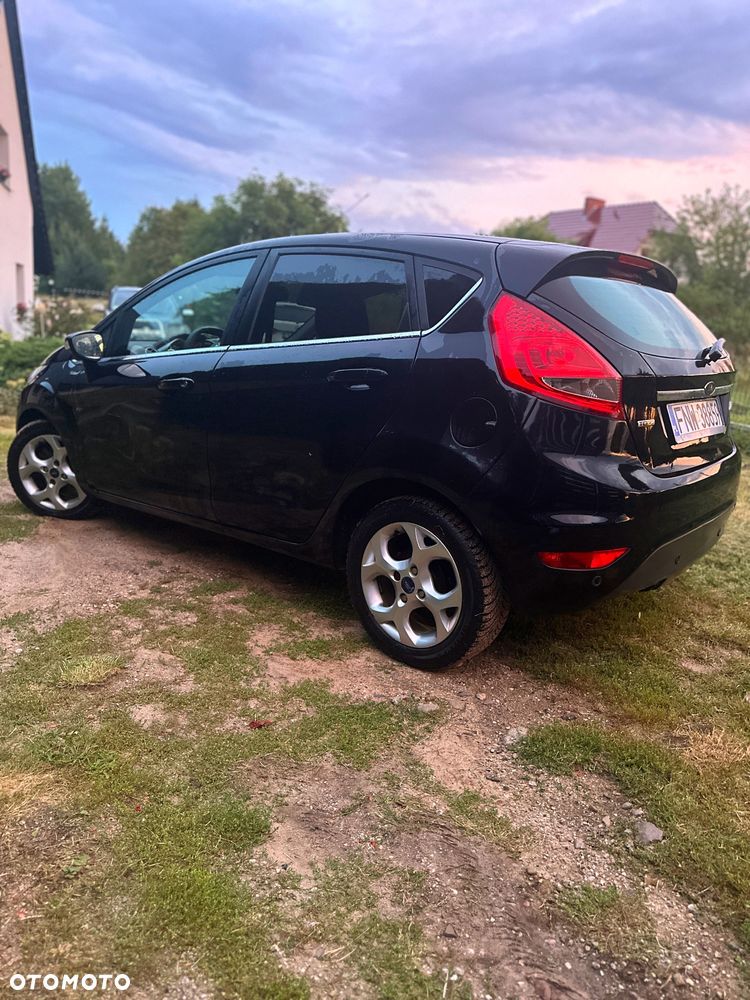 Ford Fiesta 1.6 TDCi Titanium - 4