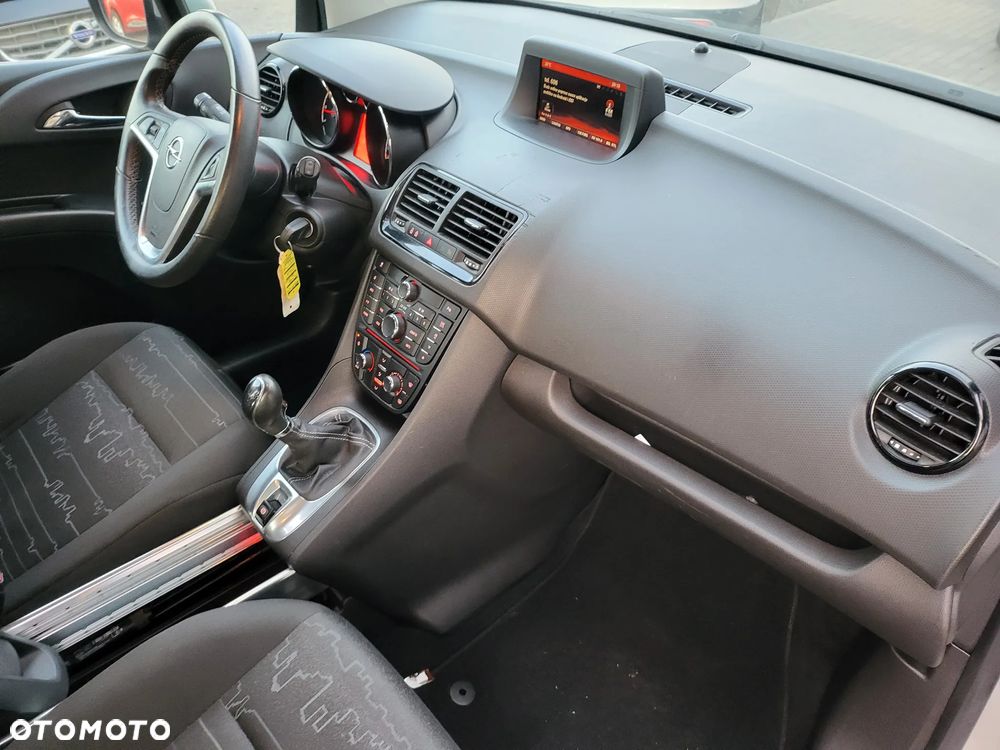 Opel Meriva 1.4 T Cosmo - 23