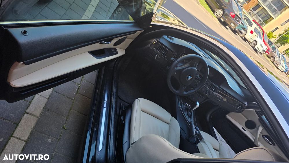 BMW Seria 3 320d xDrive Aut. - 9