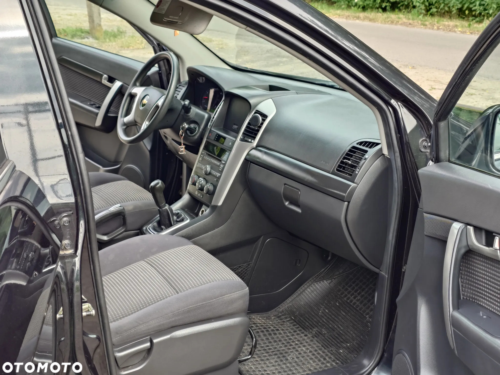 Chevrolet Captiva 2.4 LS - 19