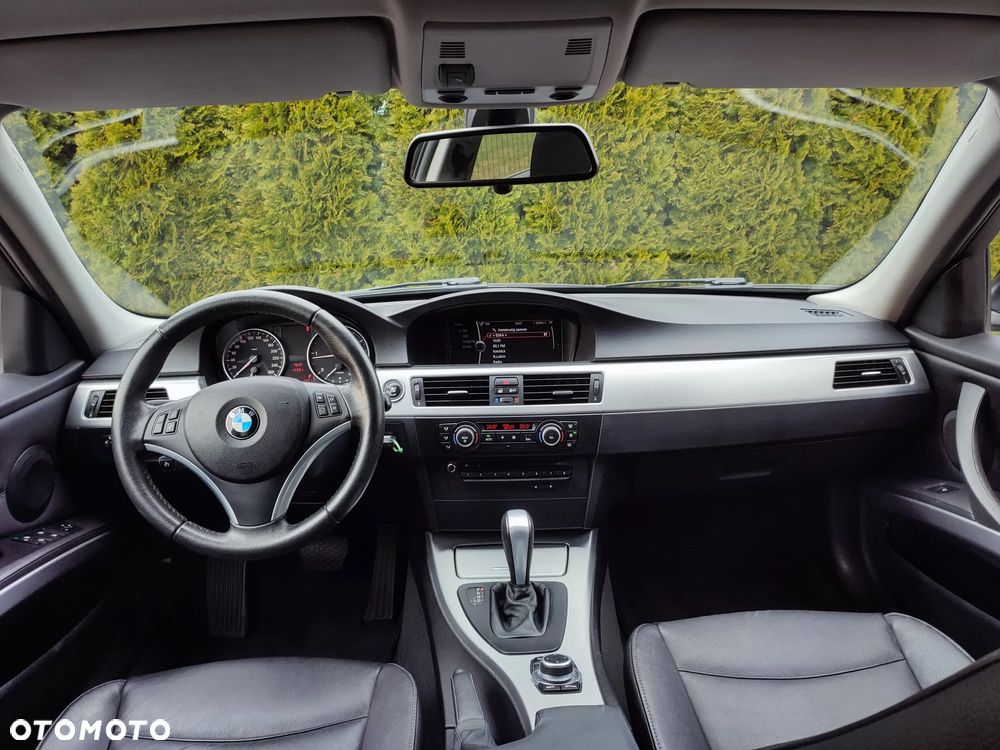 BMW Seria 3 320d - 3