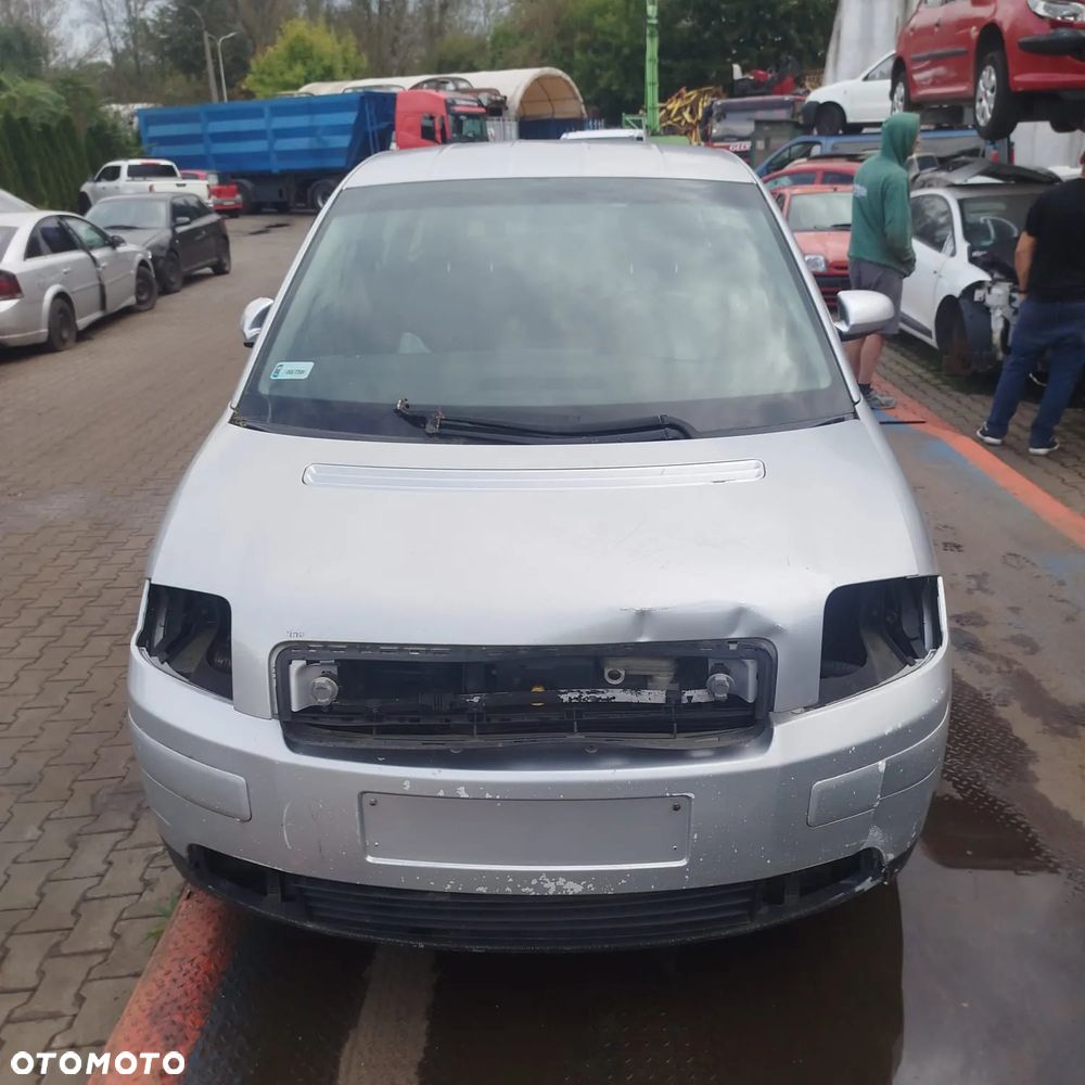 Audi A2 na części . - 1
