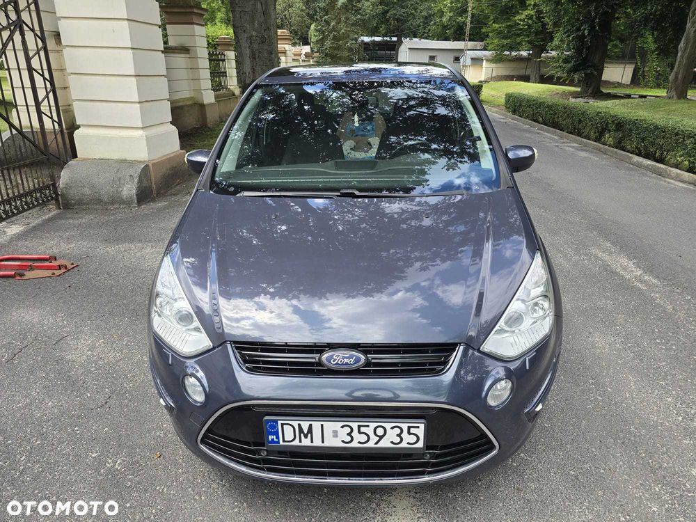 Ford S-Max - 8