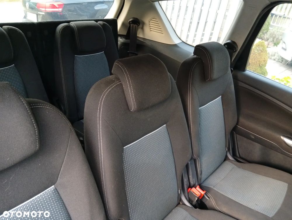 Ford S-Max 2.0 TDCi Trend - 10