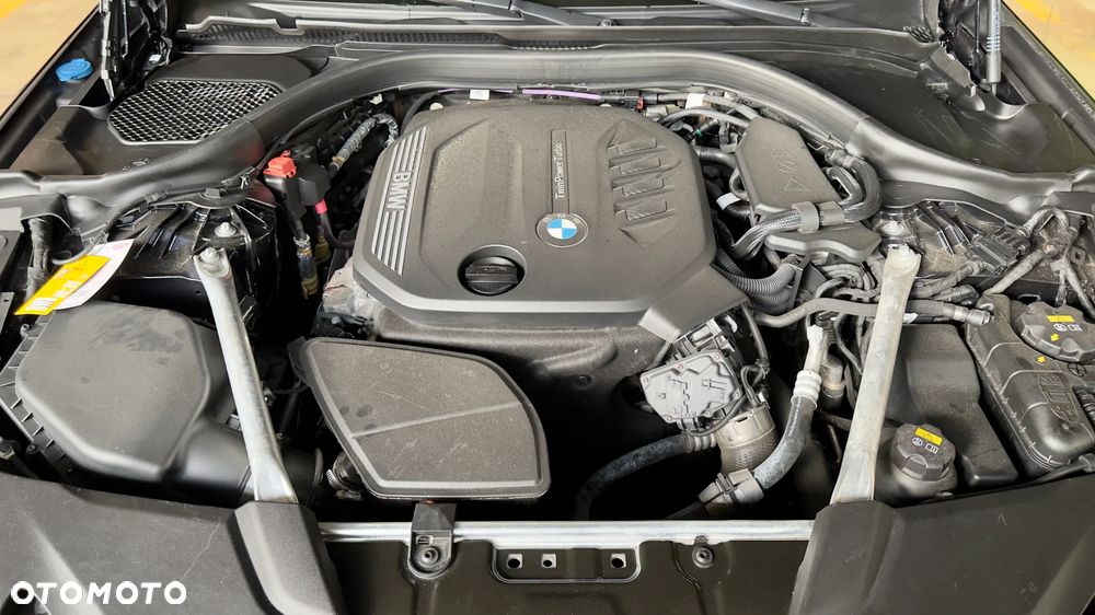 BMW Seria 5 520d xDrive MHEV M Sport sport - 27