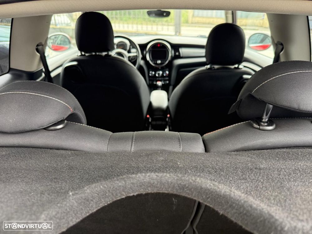 MINI 3 Portas Cooper D - 24
