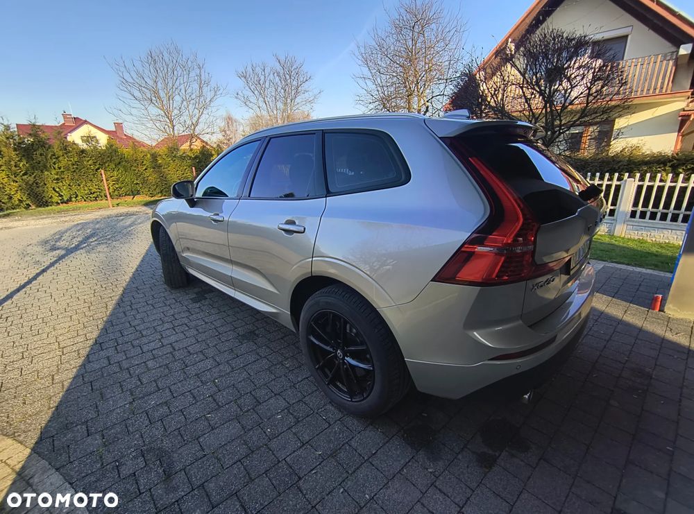 Volvo XC 60 D4 AWD Momentum - 6