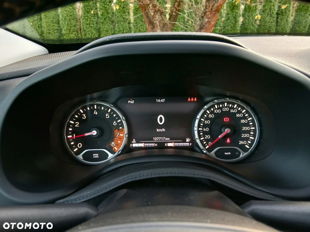 Jeep Renegade 1.4 MultiAir Limited - 38