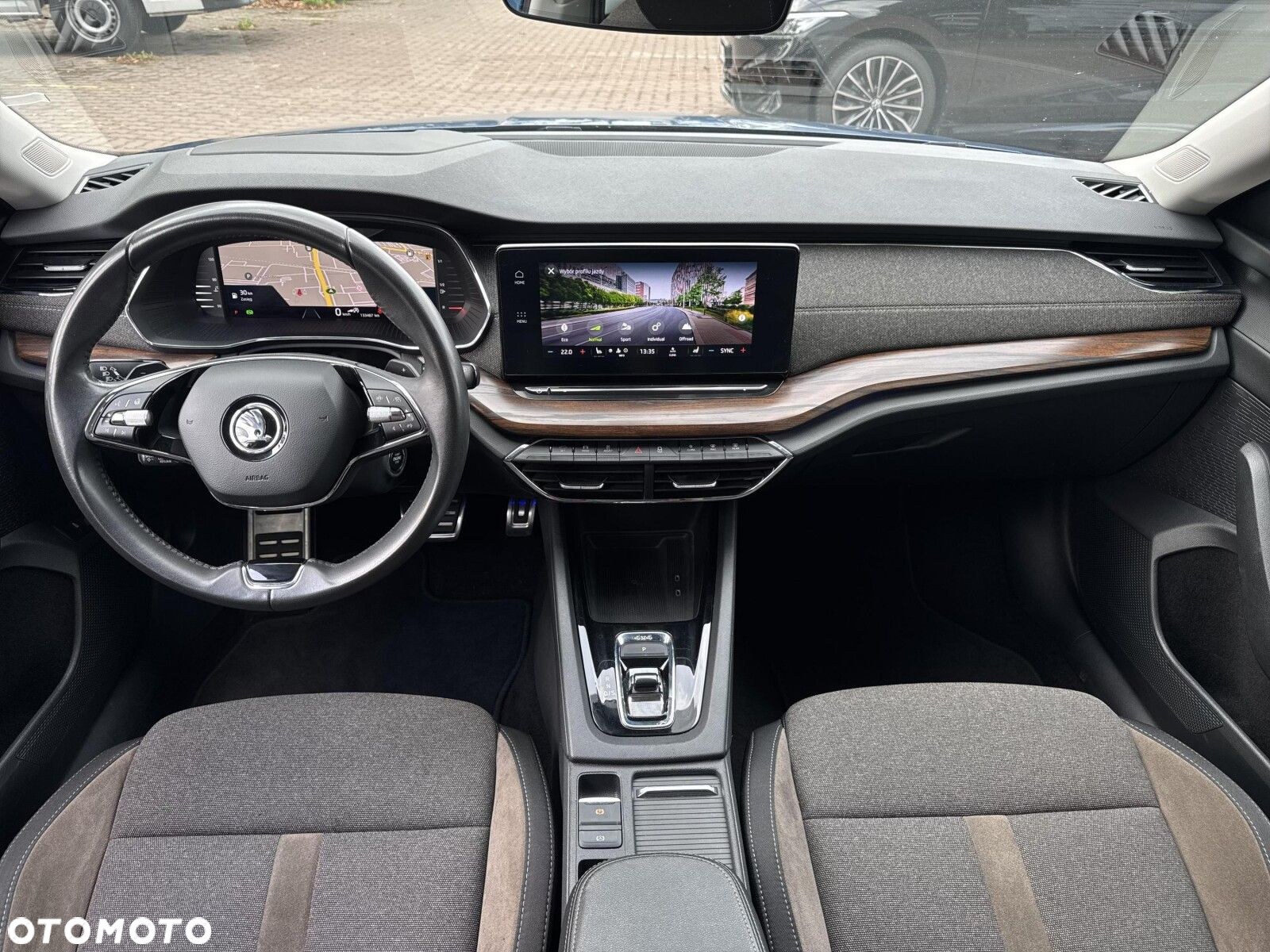 Skoda Octavia 2.0 TDI 4x4 Scout DSG - 12