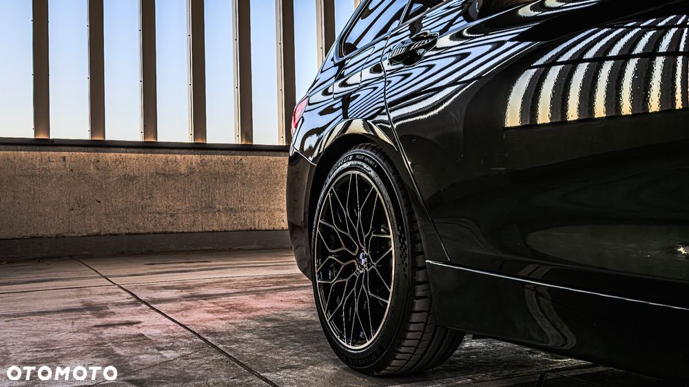 BMW Seria 3 320d Sport Line - 5