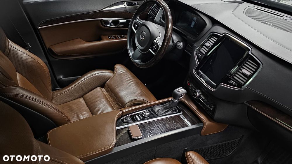 Volvo XC 90 D5 AWD Inscription - 9