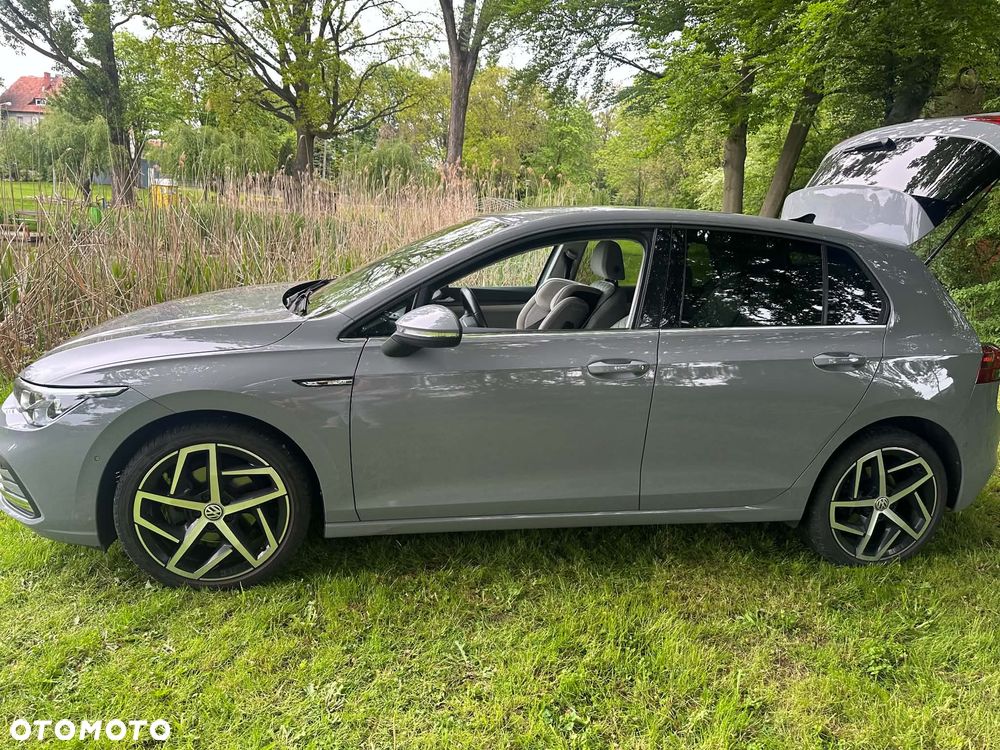Volkswagen Golf 1.5 TSI EVO Style - 4